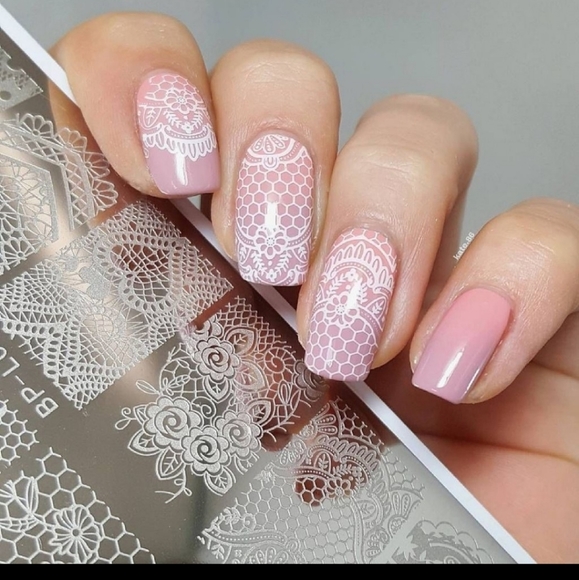 Stamping Nail Set + 6 additional plates - Picture 15 of 16